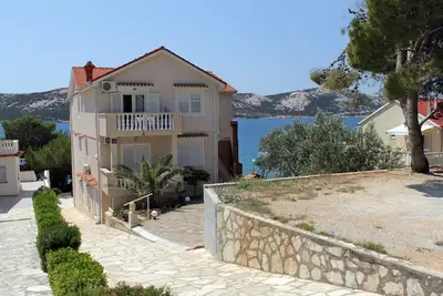 Image de Appartement de deux chambres prés de la plage Stara Novalja, Pag (A-234-b)