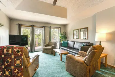 Image de Cozy Branson Townhome 1 Mile à Silver Dollar City