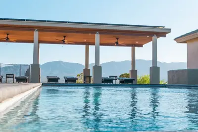 Image de Les clients sont sûrs de profiter de notre bain à remous privé, du terrain de golf Sedona views-near.