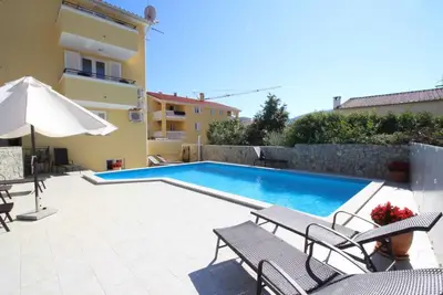 Image de Studio avec balcon pour 3 personnes