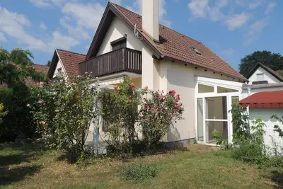Image de Maison confortable situé dans les vignobles surplombant le lac