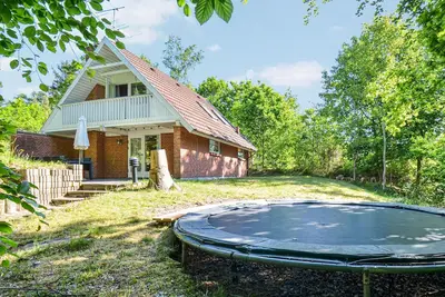 Image de Belle maison à Glesborg avec WiFi
