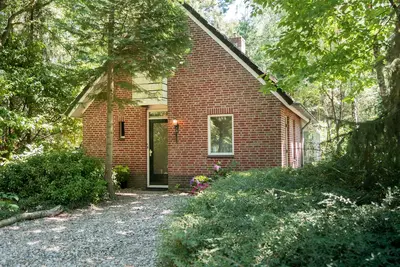 Image de Maison de Vacances Indépendante Dans les Bois de Gueldre. Très Privé