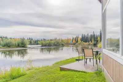 Image de Maison de luxe sur la rivière Chena - Suite River