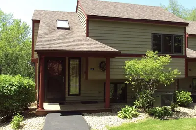 Image de 1 chambre, 2 bains maison de ville dans le territoire de Galena. Près de Eagle Ridge Resort