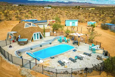 Image de Serenity Dome Resort près de Joshua Tree - Chauffage / climatisation / piscine