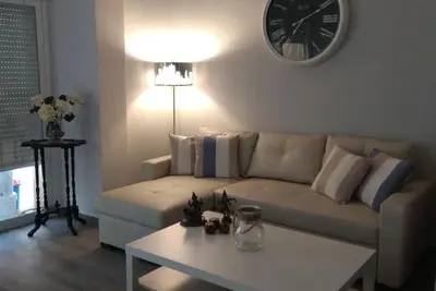 Image de Maison Pour 9 Personnes, Wifi, Climatisation. Super Pour Les Groupes.