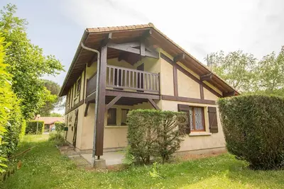 Image de Appartement pour 4 Ă 6 personnes proche du Lac d'Aureilhan