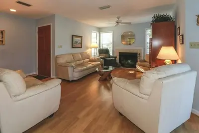 Image de Harbor Oaks sur St. Simons Island