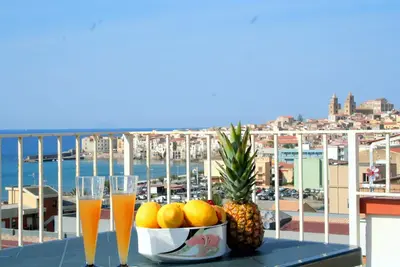 Image de Angie's Apartment \"Private Parking- 500mt by the sea\"