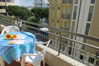 Image de Appartement cosy avec balcon à 100m de la mer