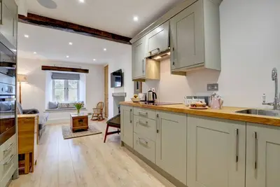 Image de Fox Cottage - Deux Chambres Maison, Couchages 4