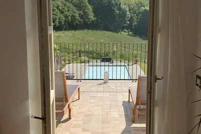 Image de Ferme récemment rénovée dans les collines de Piedmonte avec piscine privée