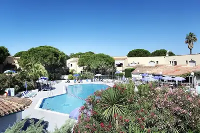 Image de Appartement à Saint-Loup entouré de pins