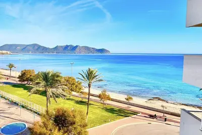 F * Fantastique appartement avec vue sur la mer directement sur la plage * Wi-Fi et climatisation