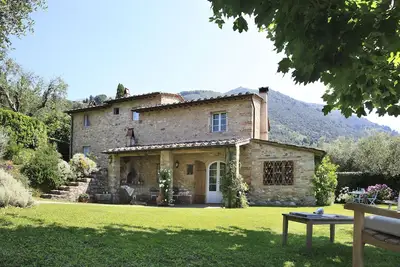 Image de Villa inthe countryside among the olive trees in Tuscany Lucca Versilia Camaiore