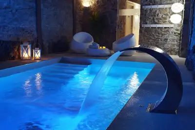 Image de Belle villa, Costa Brava: spa, tennis, jardins impressionnants, piscine privée