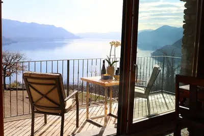 Image de Finca Cascina Borchina: domaine \"Falco\", détente, vue lac de rêve, nature, bio