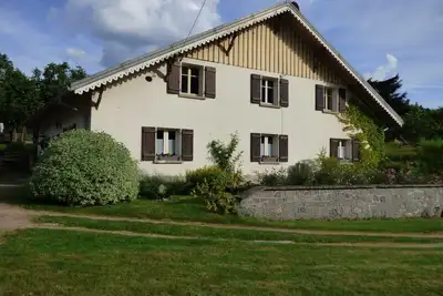 Image de Gîte en rez de chaussée dans une ancienne ferme vosgienne, animaux Ok
