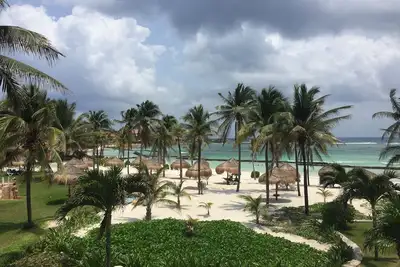 Image de Villas Del Mar C 205, meilleur emplacement, True Beachfront, 2 Br Luxury Condo