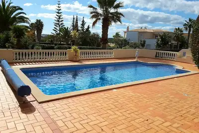 Image de Villa de vacances privée m. Piscine 10x5 m (chauffable), 2 chambres (salle de bain en suite)