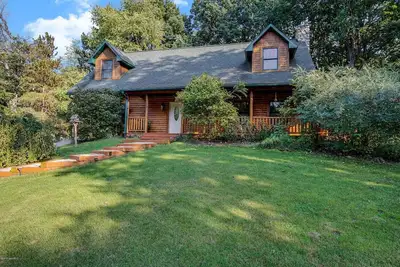 Image de Maison de vacances de rêve - avec bain à remous - à proximité des plages et vignobles du lac Mi - 22 personnes