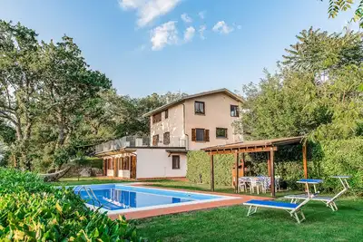 Belle maison de campagne avec piscine privée