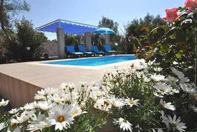 Villa privée 6 personnes, piscine, wifi, à Costitx dans le centre de l'île