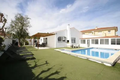 Image de Villa Atenea by Parc Mont-roig