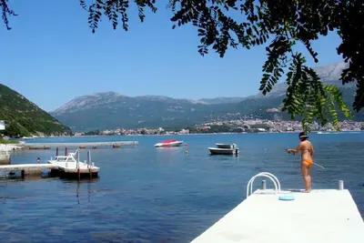 Image de Villa de luxe en bord de mer, à Njivice, Montenegro.