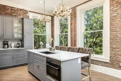 Image de Le luxe historique à son meilleur: le J. G. Peppard House: à pied du centre-ville de Kc