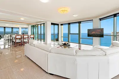 Image de Surfers Paradise Luxury Apartment Ocean Front Panorama