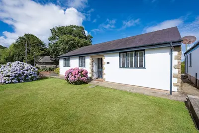 Image de 1 Bro Dwylan - Trois Chambres Maison, Couchages 6