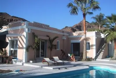 Image de Villa Tauro, individuelle avec piscine chauffée solaire / électrique et jardin