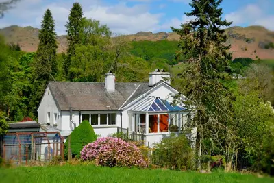 Image de Maison privée dans le Lake District avec une vue imprenable sur la montagne;