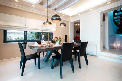 Image de Athènes Riviera 350 m2 Villa avec piscine privée et vue mer à débordement