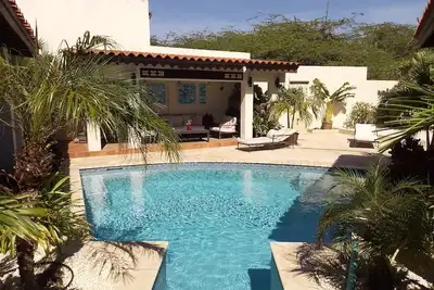 Image de Beau, privé, proche de tout! Vous ne pouvez pas vous tromper en restant ici!