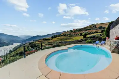Image de Homerez - Villa confortable à Mesão Frio avec piscine privée 120 m²