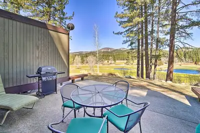 Image de Nouveau-Maison calme avec vue sur le terrain de golf Graeagle Meadows