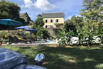 Image de Sarlat- A 400m cité médiévale-Calme-Piscine Privée-Terr-Charme- Wifi-2 à 8 pers