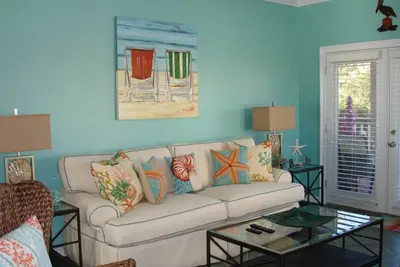 Image de Venez vous détendre et faire des souvenirs! Vous ne voudrez plus jamais quitter! 2br / Nouvellement rénové!