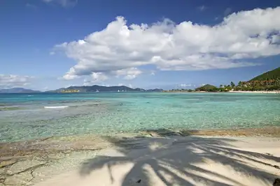 Image de Sapphire Beachfront! | Intérieur super propre et mis à jour | Super endroit