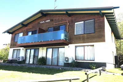 Image de Yowie 3 - (Yowie Lodge)