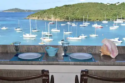 Image de Grande Baie Sunswept 1 Br Wifi Cruz Bay, à prix réduit du 3 au 9 août