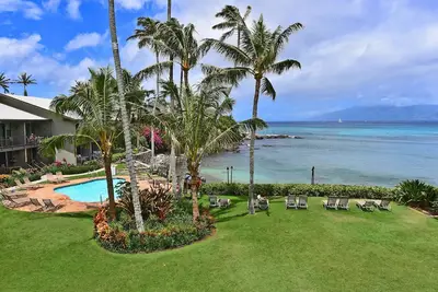 Image de Condo de deux salles de bain en bord de mer privé de 38 unités! A / C, # 214, 1 ch + loft, 2 ch