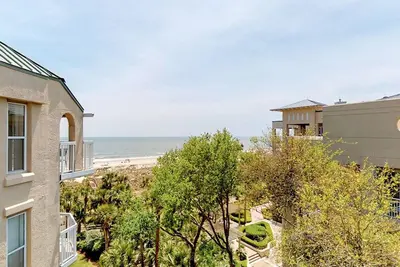 Image de Condo de niveau Penthouse nouvellement mis à jour!