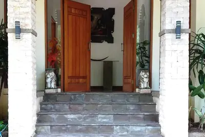 Image de Unique maison spacieuse de 5 chambres dans le sud de Bali