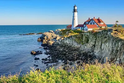 Image de Magnifiquement mis à jour à quelques pas de la plage.