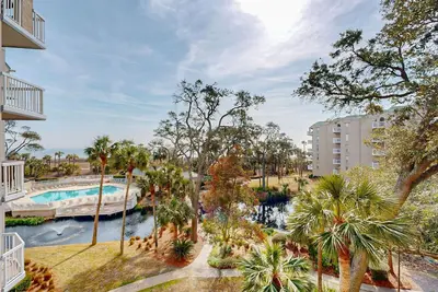 Image de Vues étendues sur la piscine, le lagon et l'océan!