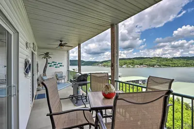 Image de Condo sur le lac des Ozarks w / bateau Slip & Pool!